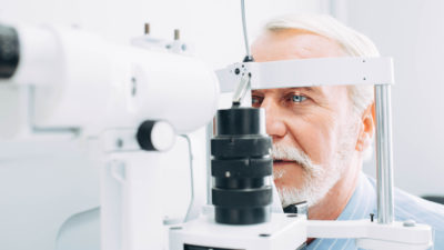 Optometrists vs. Ophthalmologists: Which One Is the Better Option for You?